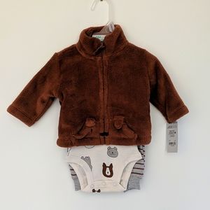 Carter's Newborn dog print set